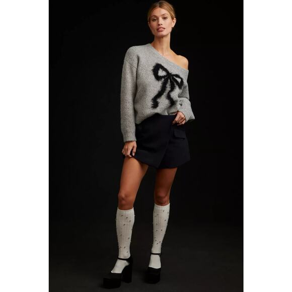 ✨ Anthropologie | Knee-High Pearl Socks ✨ - Picture 5 of 5